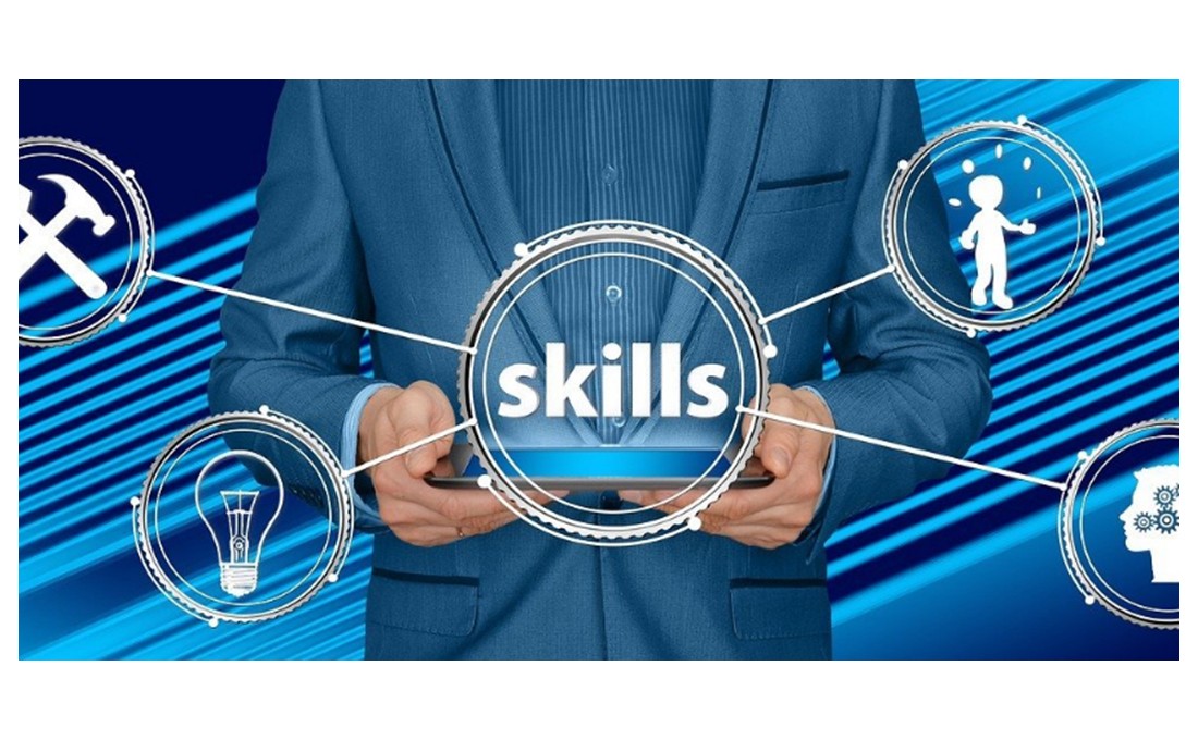 コンピテンシーは「実在型」「理想型」のハイブリッドで考える