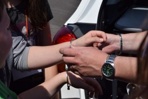 痴漢や飲酒運転で社員が逮捕！？ 会社はこう対応しよう！